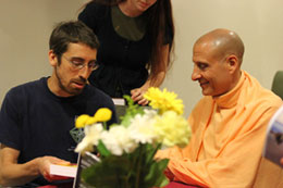 Radhanath Swami Signing The Journey Home Book